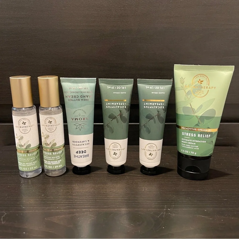 Bath & Body Works Bundle - Picture 1 of 3